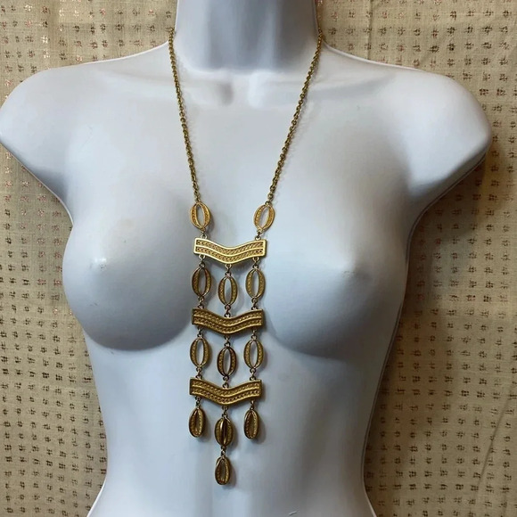 Stella & Dot Jewelry - Stella & Dot Kimberly Gold Tone Lariat Statement Necklace